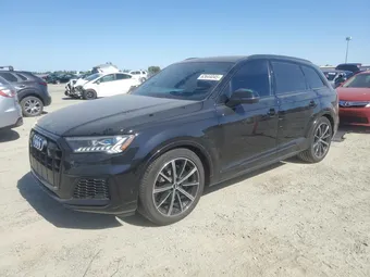 2020 Audi SQ7 WA1VWAF70LD012526