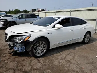2018 Buick LaCrosse 1G4ZP5SZ8JU135843