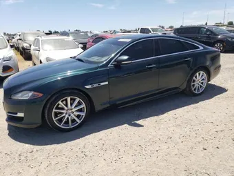 2017 Jaguar XJ-Series SAJWA1C71H8W06749