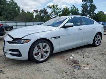 2020 Jaguar XE SAJAJ4FXXLCP55724