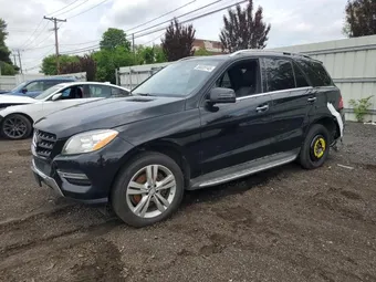 2015 Mercedes-Benz M-Class 4JGDA5HB5FA449271