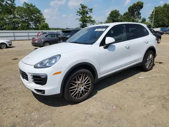 2016 Porsche Cayenne WP1AB2A22GLA94464