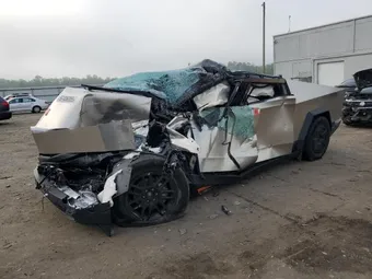 2024 Tesla Cybertruck 7G2CEHEDXRA049692
