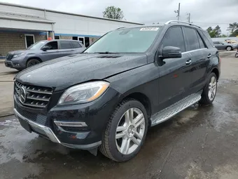 2014 Mercedes-Benz M-Class 4JGDA5HB1EA293437