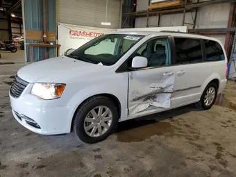 2016 Chrysler Town & Country 2C4RC1BG2GR231674