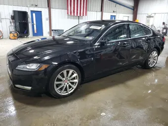 2018 Jaguar XF SAJBJ4FX3JCY57433