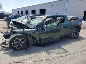 2023 Rivian R1T 7FCTGBAA2PN027252