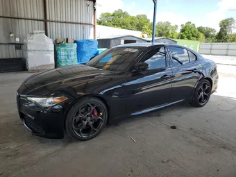 2018 Alfa Romeo Giulia ZARFAECN1J7578960