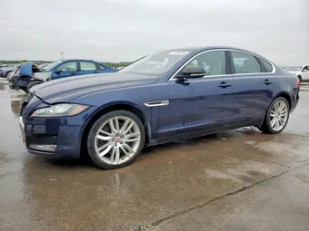 2016 Jaguar XF SAJBE4BV7GCY07779