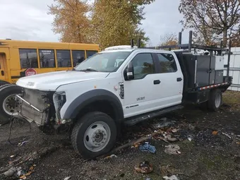 2022 Ford F550 1FD0W5HT1NEC94945