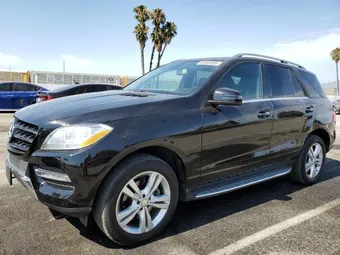 2015 Mercedes-Benz M-Class 4JGDA5JBXFA587396