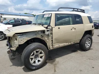 2014 Toyota FJ Cruiser JTEBU4BF9EK181824