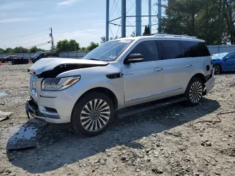 2019 Lincoln Navigator 5LMJJ2LT2KEL17957