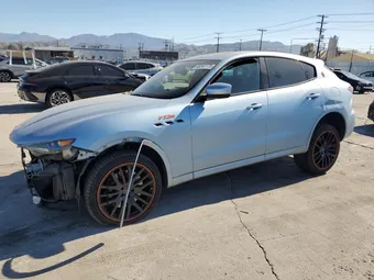 2023 Maserati Levante ZN661YUS0PX423937