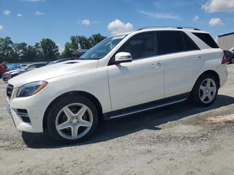 2015 Mercedes-Benz M-Class 4JGDA5HB6FA522731