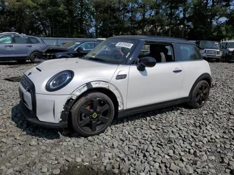 2024 Mini Cooper WMW13DJ09R2V25655