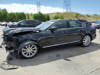 2017 Volvo S90 YV1A22ML6H1012040