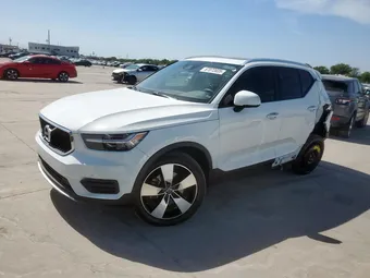 2020 Volvo XC40 YV4162UK2L2283355