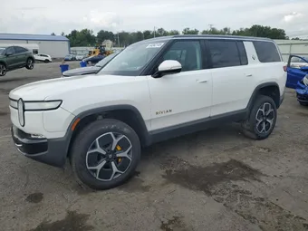 2023 Rivian R1S 7PDSGABA9PN028224