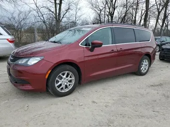 2020 Chrysler Voyager 2C4RC1DG8LR157149