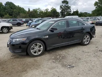 2015 Ford Taurus 1FAHP2E84FG202354