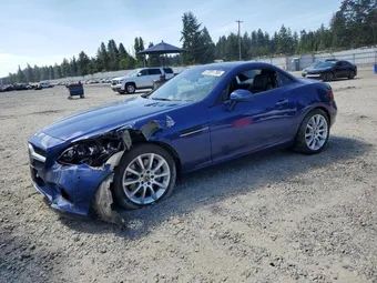 2018 Mercedes-Benz SLC WDDPK3JA9JF147455