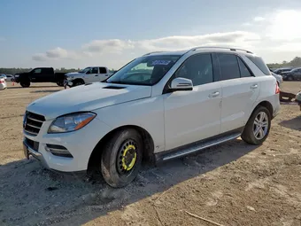 2015 Mercedes-Benz M-Class 4JGDA5HB7FA503637