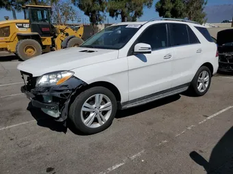 2015 Mercedes-Benz M-Class 4JGDA5JB6FA566089