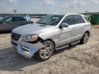 2015 Mercedes-Benz M-Class 4JGDA5JB1FA466594