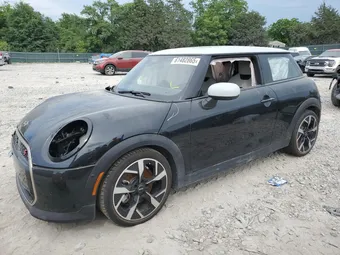 2025 Mini Cooper WMW23GD02S2W55381