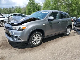 2018 Mitsubishi RVR JA4AJ3AU1JU600387
