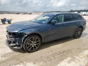 2018 Volvo V90 Cross Country YV4A22NLXJ1017779