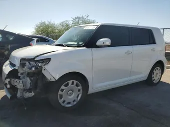 2015 Scion XB JTLZE4FE7FJ070136