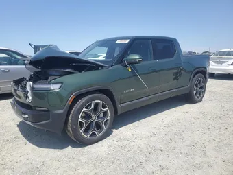 2025 Rivian R1T 7FCTGBAA2SN035733