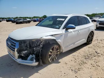 2018 Audi SQ5 WA1C4AFY1J2181467