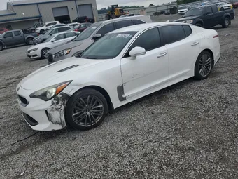 2018 Kia Stinger KNAE15LA4J6036421