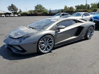 2018 Lamborghini Aventador ZHWUG4ZD9JLA06724