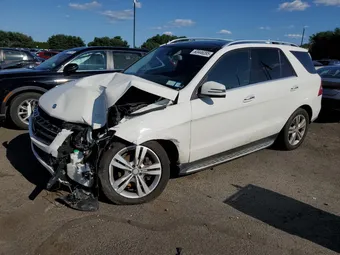 2015 Mercedes-Benz M-Class 4JGDA5HBXFA547535