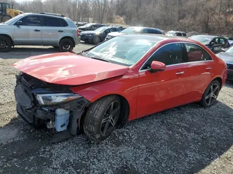 2020 Mercedes-Benz A-Class W1K3G4FB9LW047298