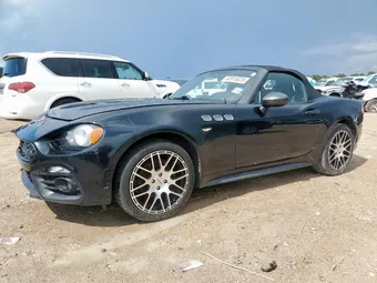 2020 Fiat 124 Spider JC1NFAEKXL0145858