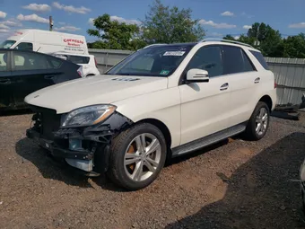2015 Mercedes-Benz M-Class 4JGDA5HB6FA570505