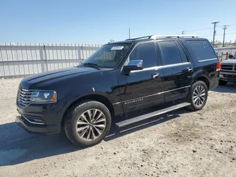 2017 Lincoln Navigator 5LMJJ2JT0HEL07584