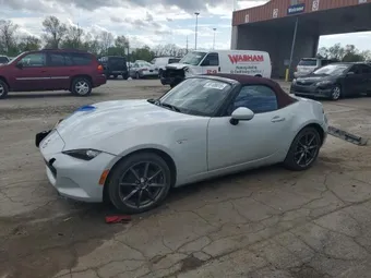 2018 Mazda MX-5 JM1NDAD75J0201742