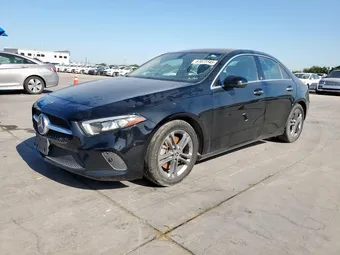 2020 Mercedes-Benz A-Class W1K3G4EB0LJ227686