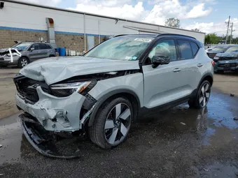 2024 Volvo XC40 YV4EH3HL3R2263239