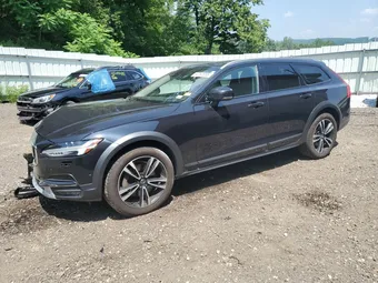2018 Volvo V90 Cross Country YV4102NK9J1027393