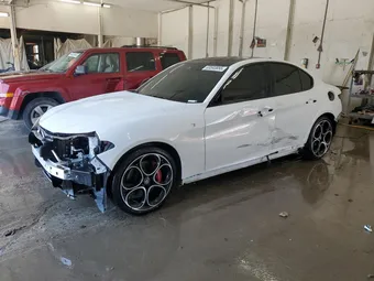 2024 Alfa Romeo Giulia ZARFAMBN7R7678617