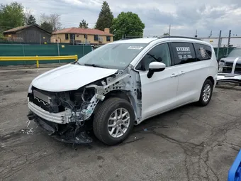 2020 Chrysler Voyager 2C4RC1DG1LR195922