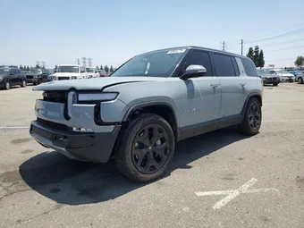 2024 Rivian R1S 7PDSGBBA3RN038417