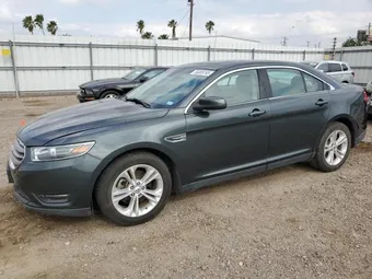 2016 Ford Taurus 1FAHP2E83GG112145